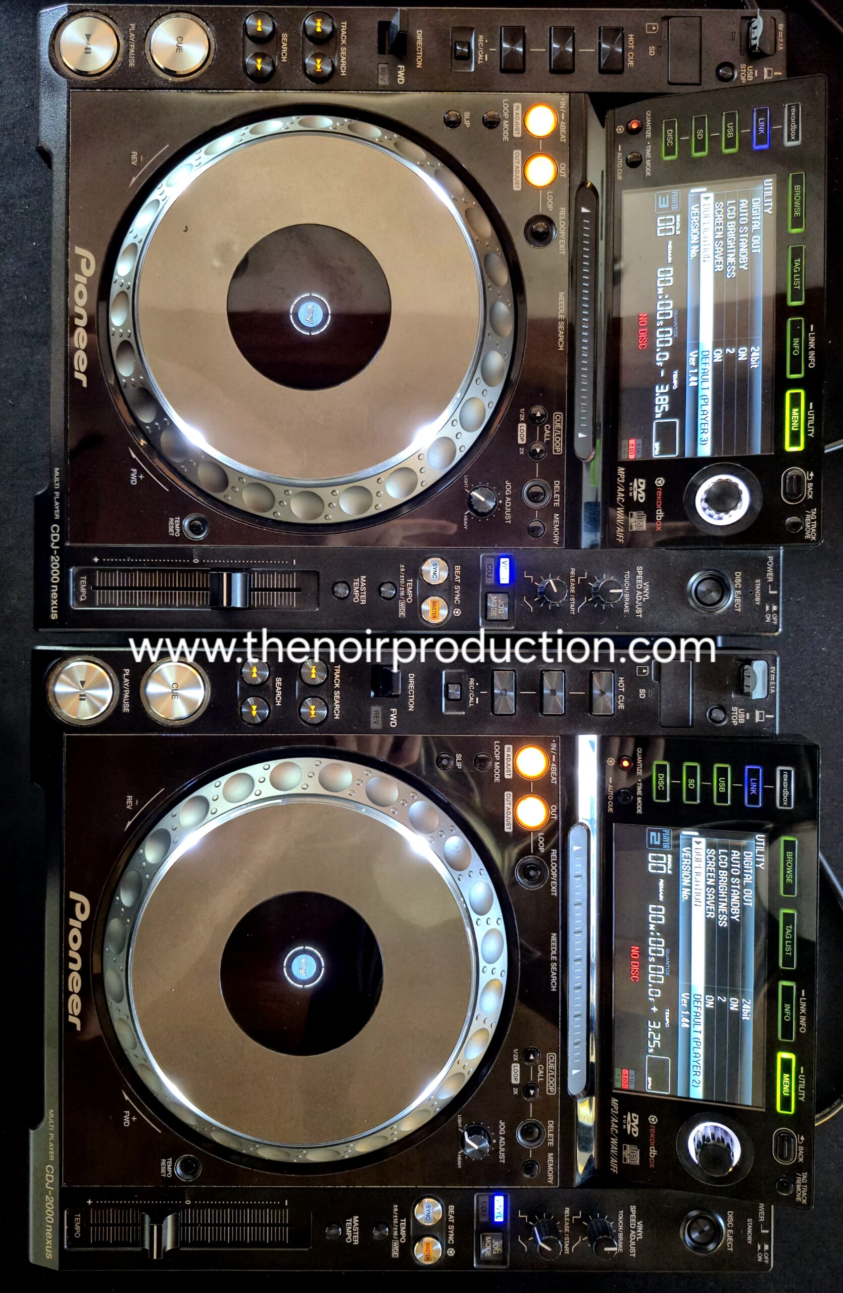 CDJ-2000nxs - Bangkok DJ rental service
